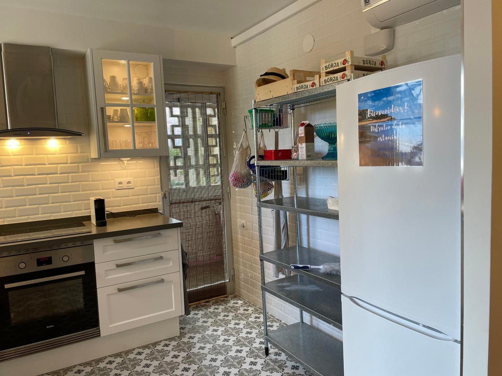 Epis - Large Luxury Apartment With Sea View 베니카씸 외부 사진